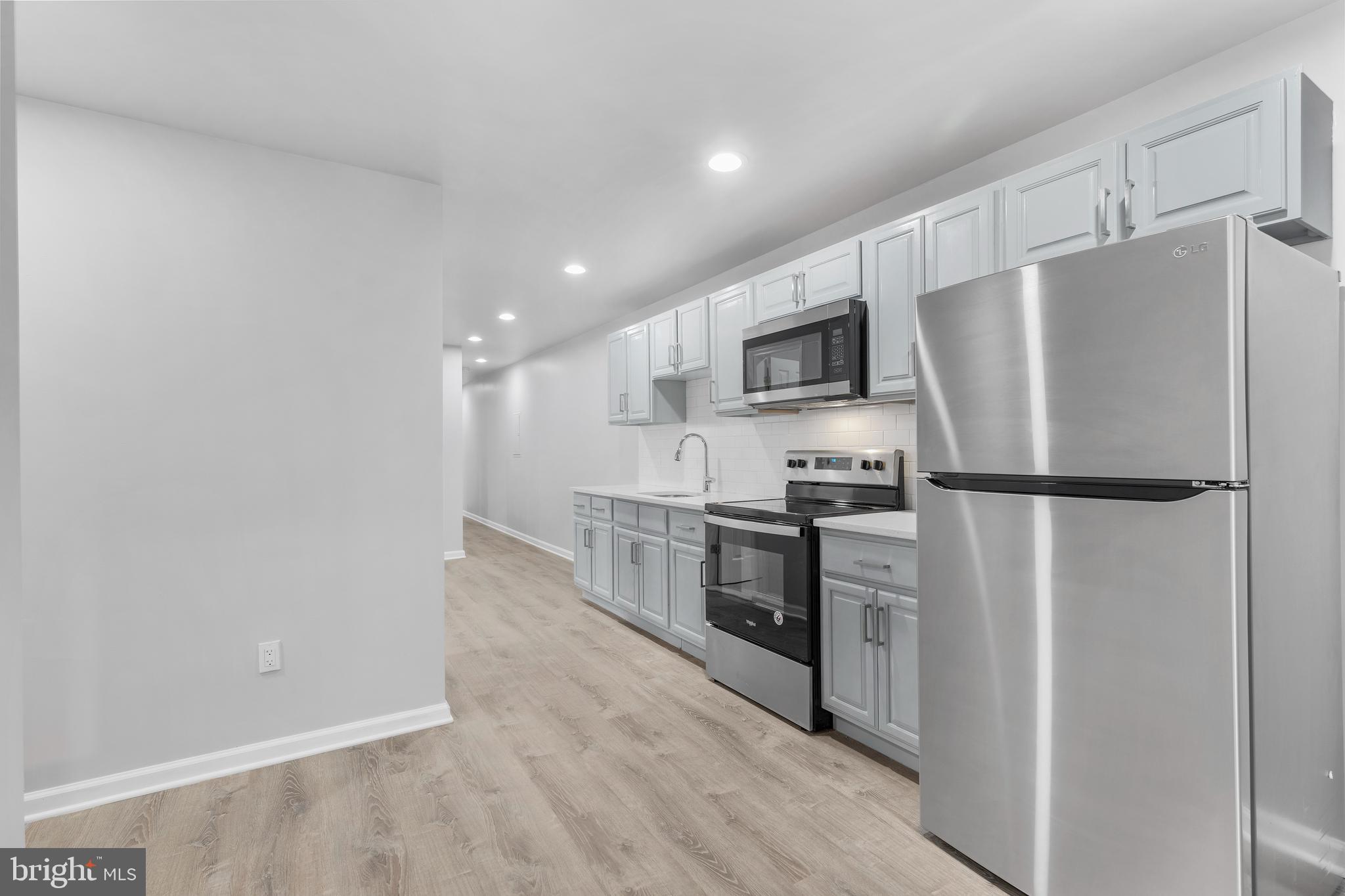 69 Slocum Street Philadelphia, PA 19119 - Photo 4 of 20 First floor kitchen