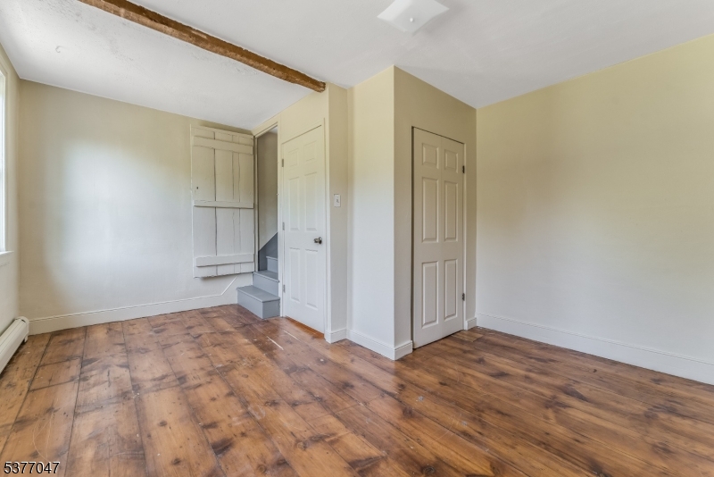 7080 Lt York-mtpleasant Milford, NJ 08848 - Photo 19 of 30 a big room with wooden floor