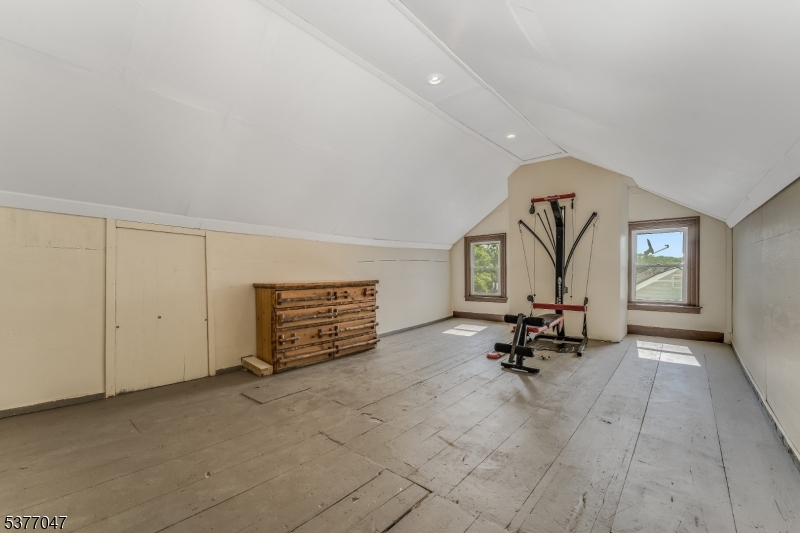 7080 Lt York-mtpleasant Milford, NJ 08848 - Photo 20 of 30 a view of work space with windows