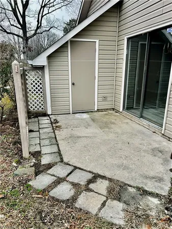 $159,900 | 919 Belmont Drive, High Point, NC 27263