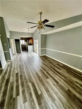 $159,900 | 919 Belmont Drive, High Point, NC 27263