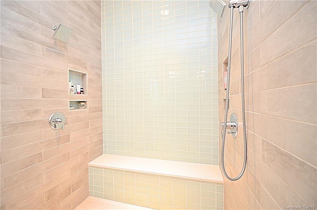 318 Mill Road Charlotte, NC 28216 - Photo 17 of 24 Gallery Image 17