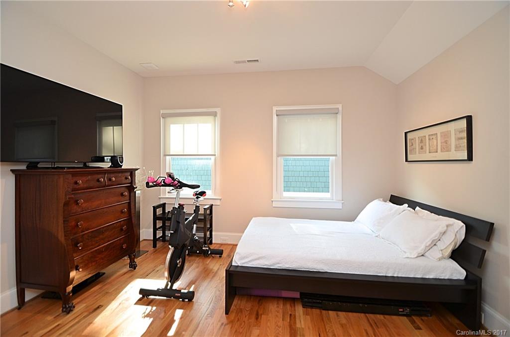 318 Mill Road Charlotte, NC 28216 - Photo 19 of 24 Gallery Image 19