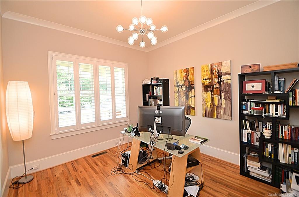 318 Mill Road Charlotte, NC 28216 - Photo 21 of 24 Gallery Image 21