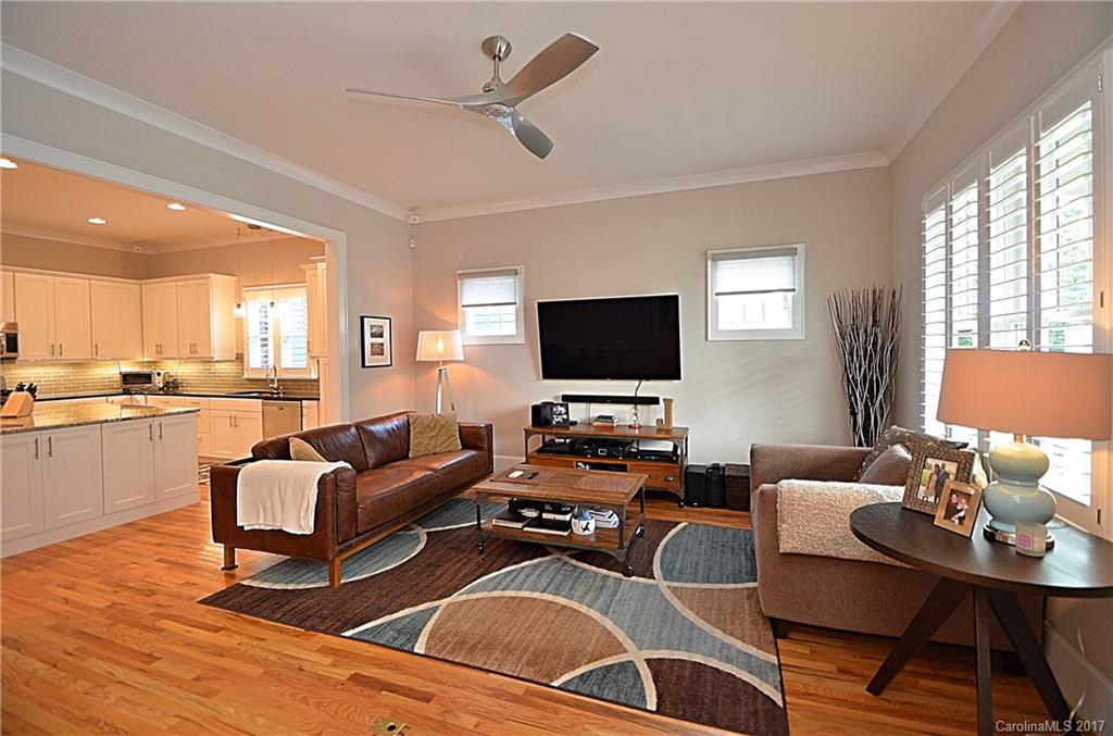 318 Mill Road Charlotte, NC 28216 - Photo 4 of 24 Gallery Image 4