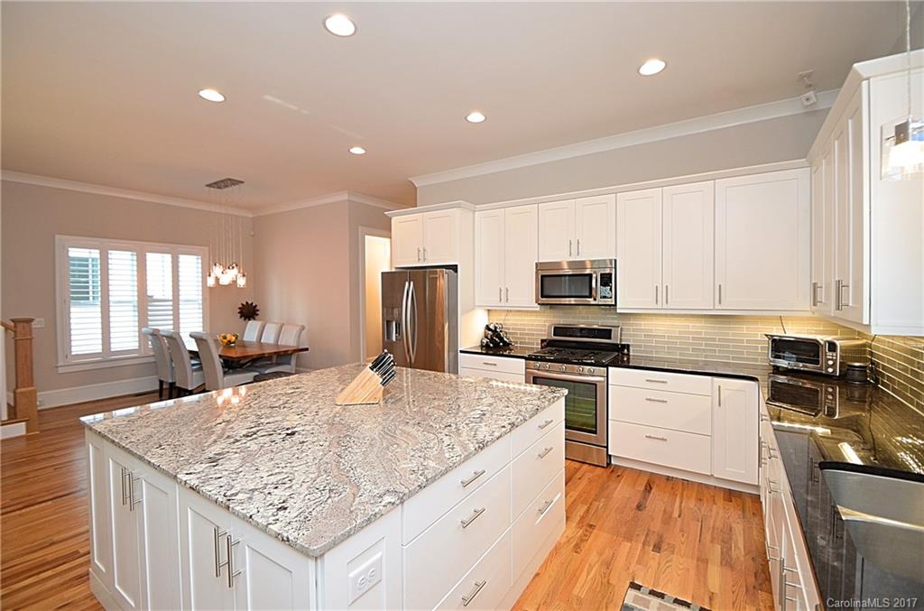 318 Mill Road Charlotte, NC 28216 - Photo 7 of 24 Gallery Image 7