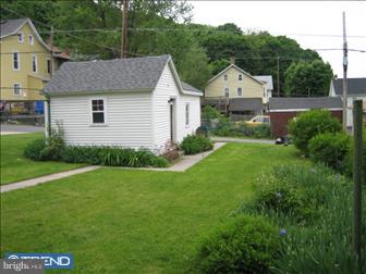 1134 Main Street Slatington, PA 18080 - Photo 3 of 3 Gallery Image 3