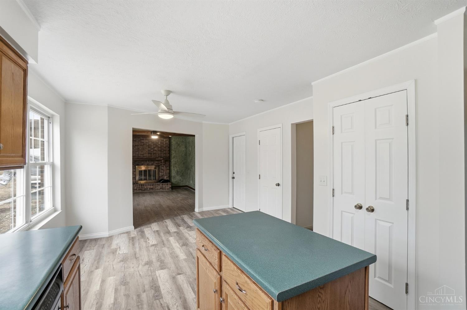 5285 Yeatman Road Cincinnati, OH 45252 - Photo 19 of 72