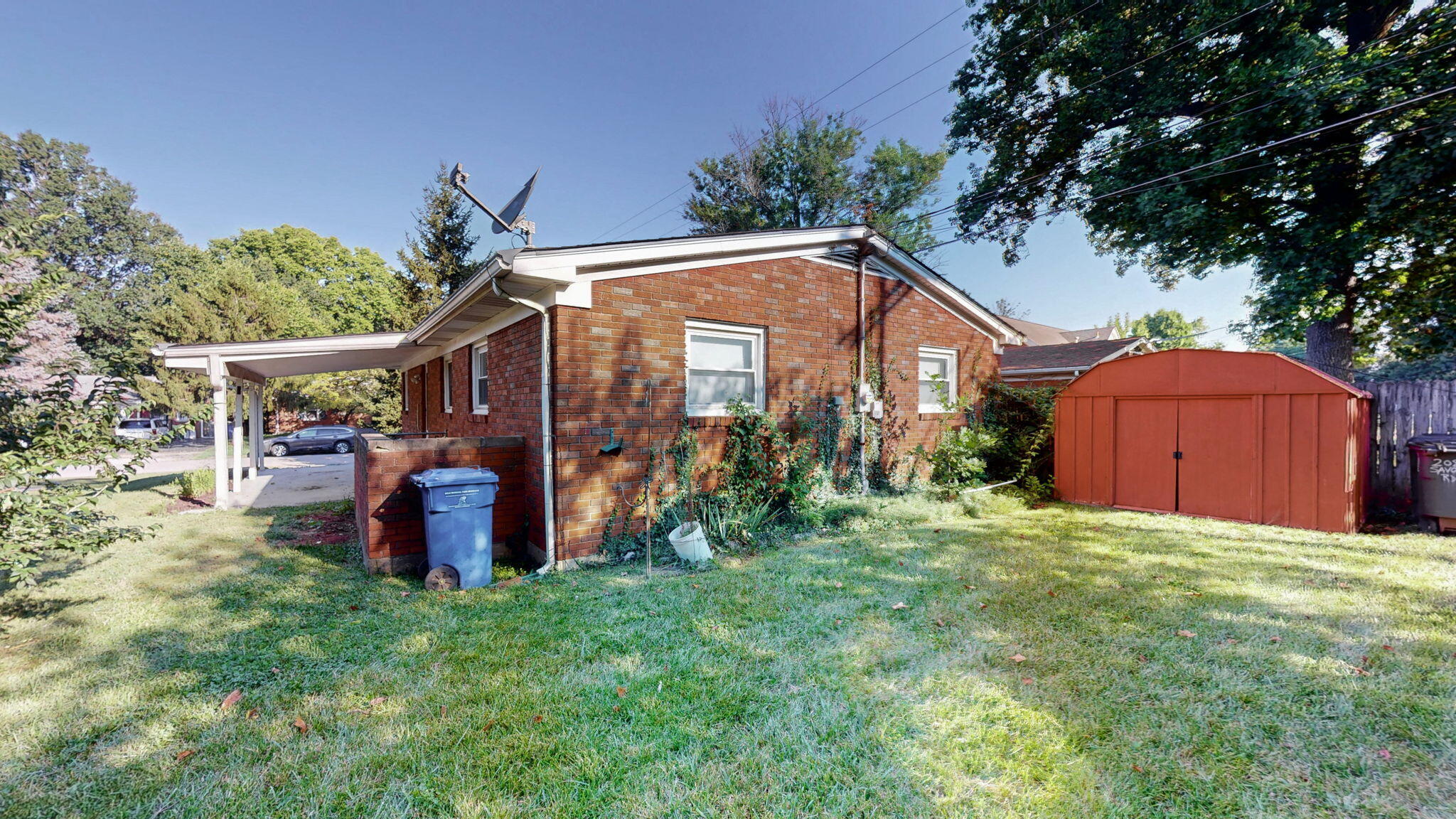 208 Savoy Road Lexington, KY 40504 - Photo 3 of 33 3-web-or-mls-208 Savoy Rd Lexington KY 4
