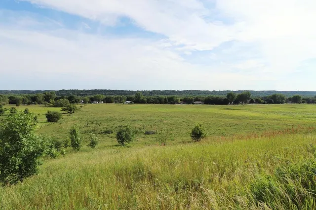 $1,100,000 | 5-xx West Ridge Road, Courtland, MN 56021