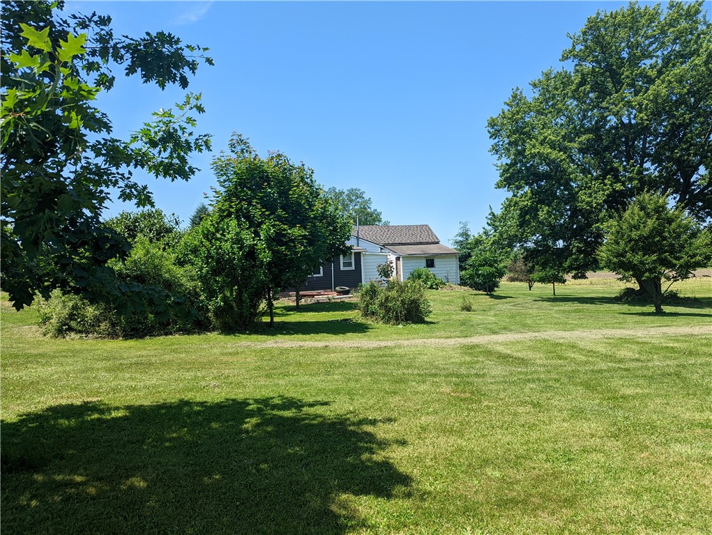 13675 Ridge Road West Gaines, NY 14411 - Photo 6 of 15