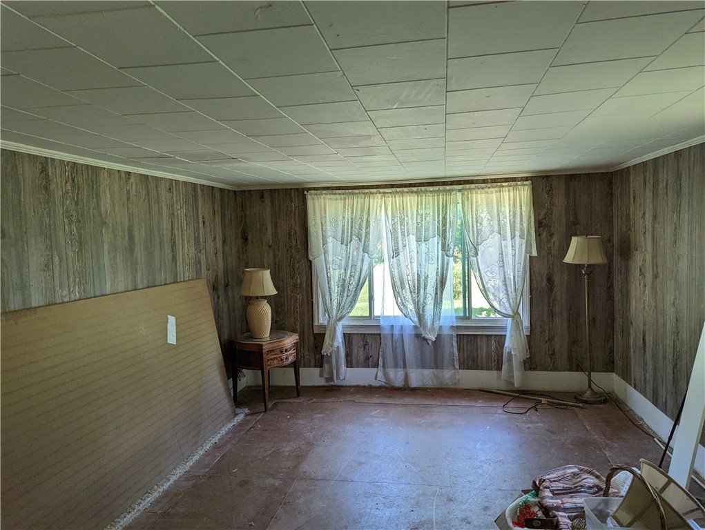 13675 Ridge Road West Gaines, NY 14411 - Photo 8 of 15