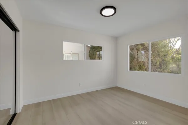 $5,500 | 19649 Friar Street, Tarzana, CA 91335