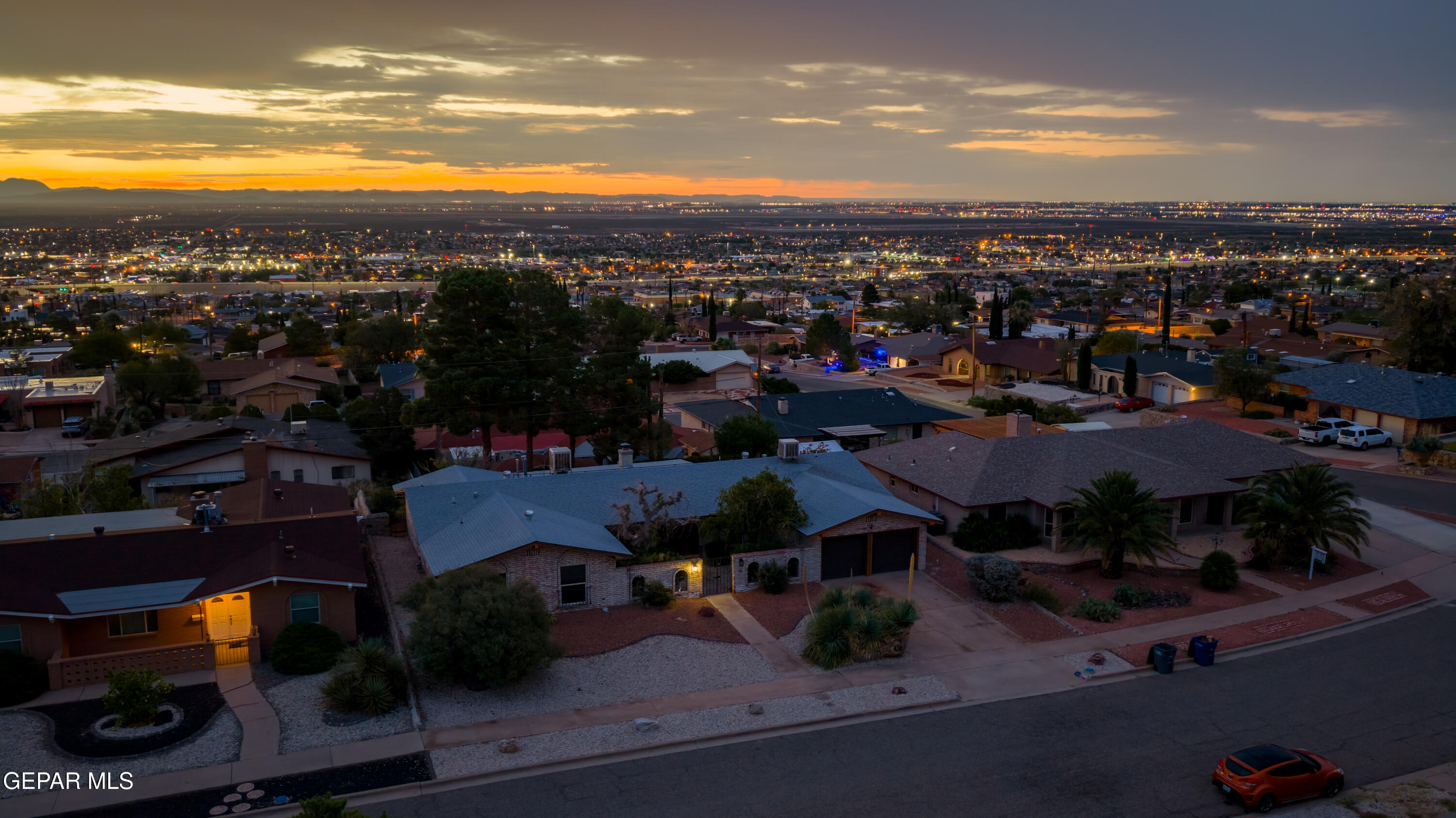 9002 Rancich Street El Paso, TX 79904 - Photo 36 of 38 88-9002 Rancich DRONES -7