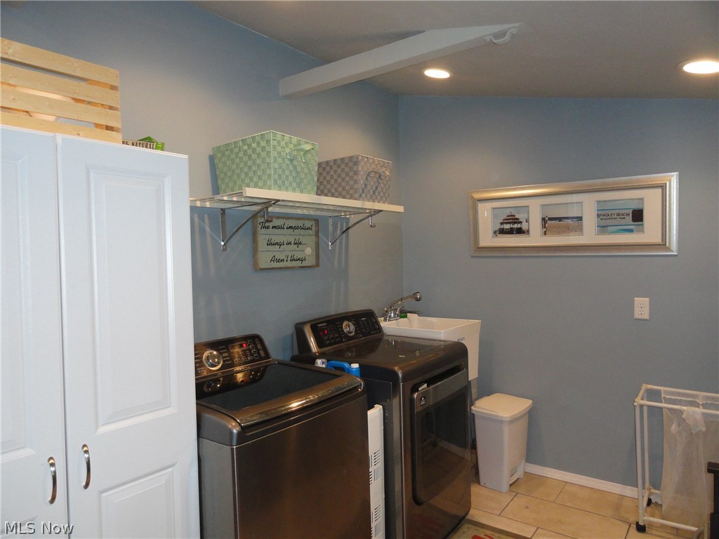 2915 Lee Road Silver Lake, OH 44224 - Photo 15 of 21