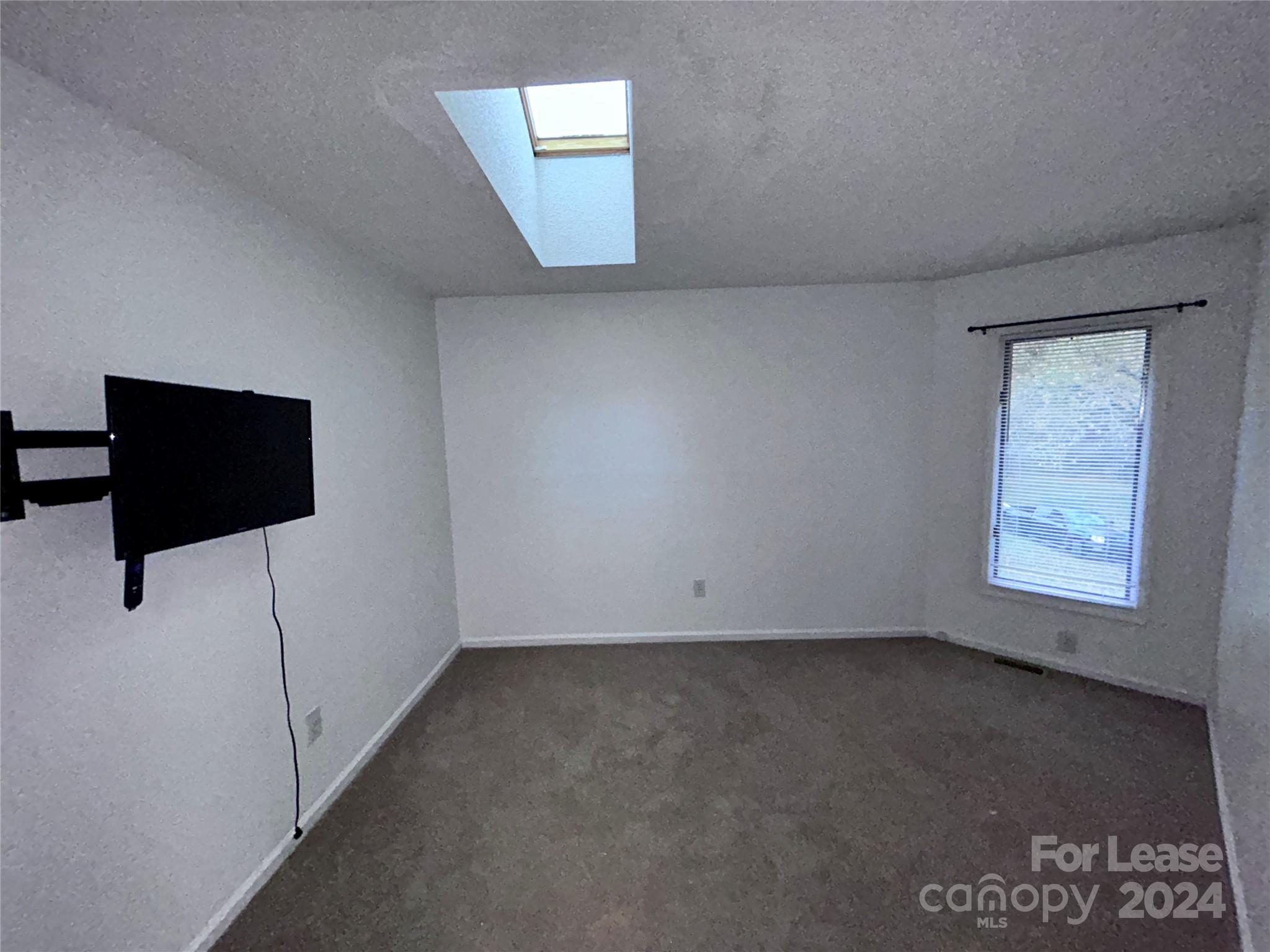 256 Spring Run Road Mooresville, NC 28117 - Photo 20 of 37 a view of room and window