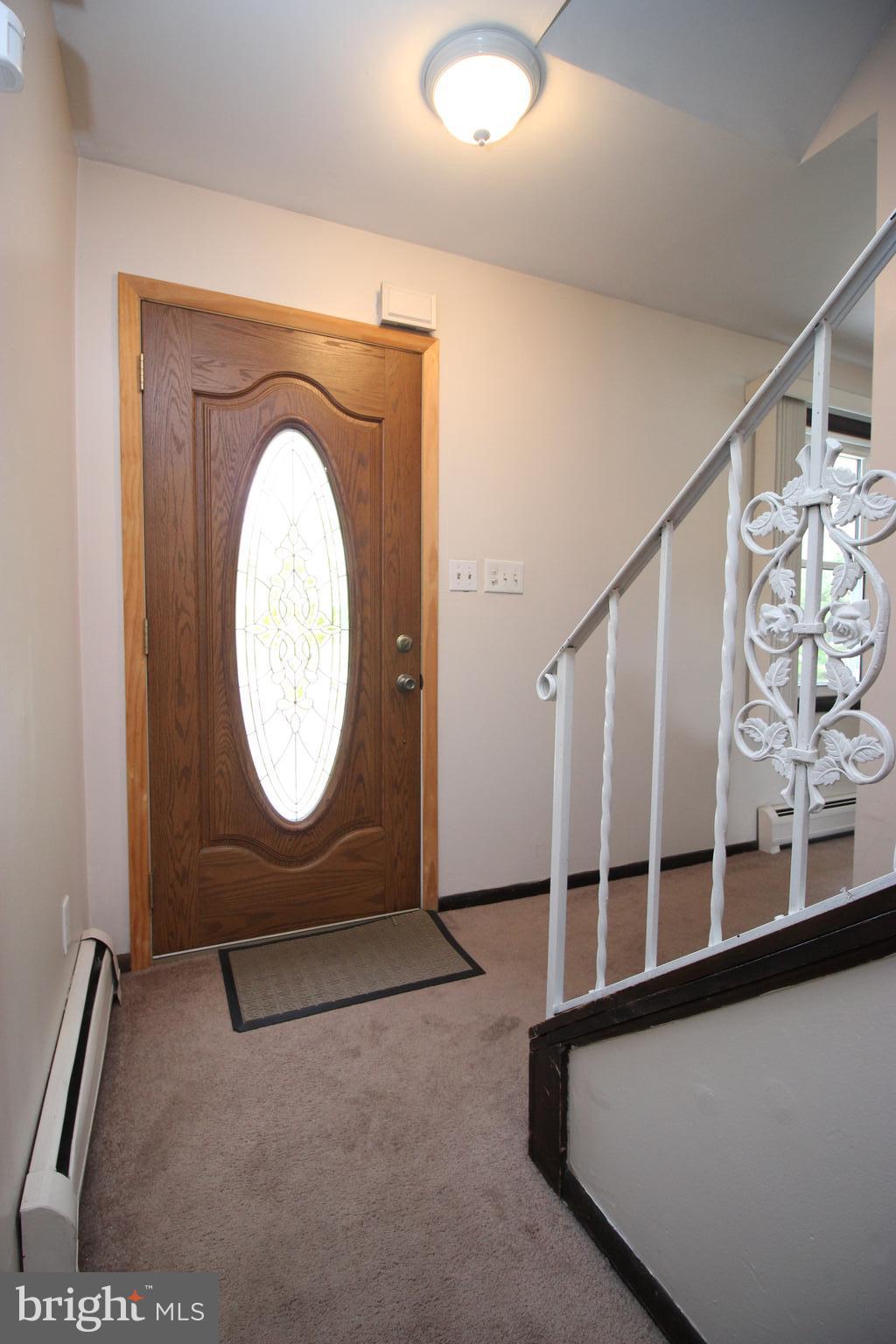 460 White Pine Road Columbus, NJ 08022 - Photo 3 of 22 Gallery Image 3