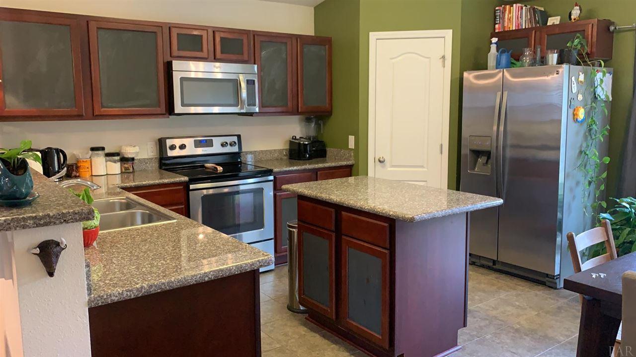 2374 Duncan Ridge Drive Navarre, FL 32566 - Photo 13 of 34 Gallery Image 13