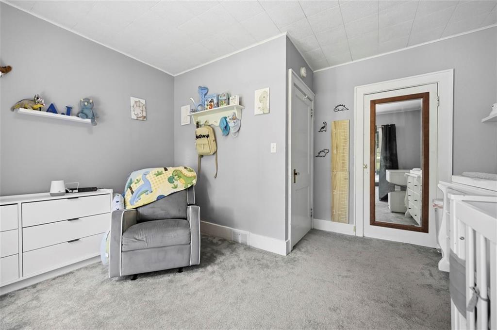 816 Indiana Road Verona, PA 15147 - Photo 7 of 33 Gallery Image 7