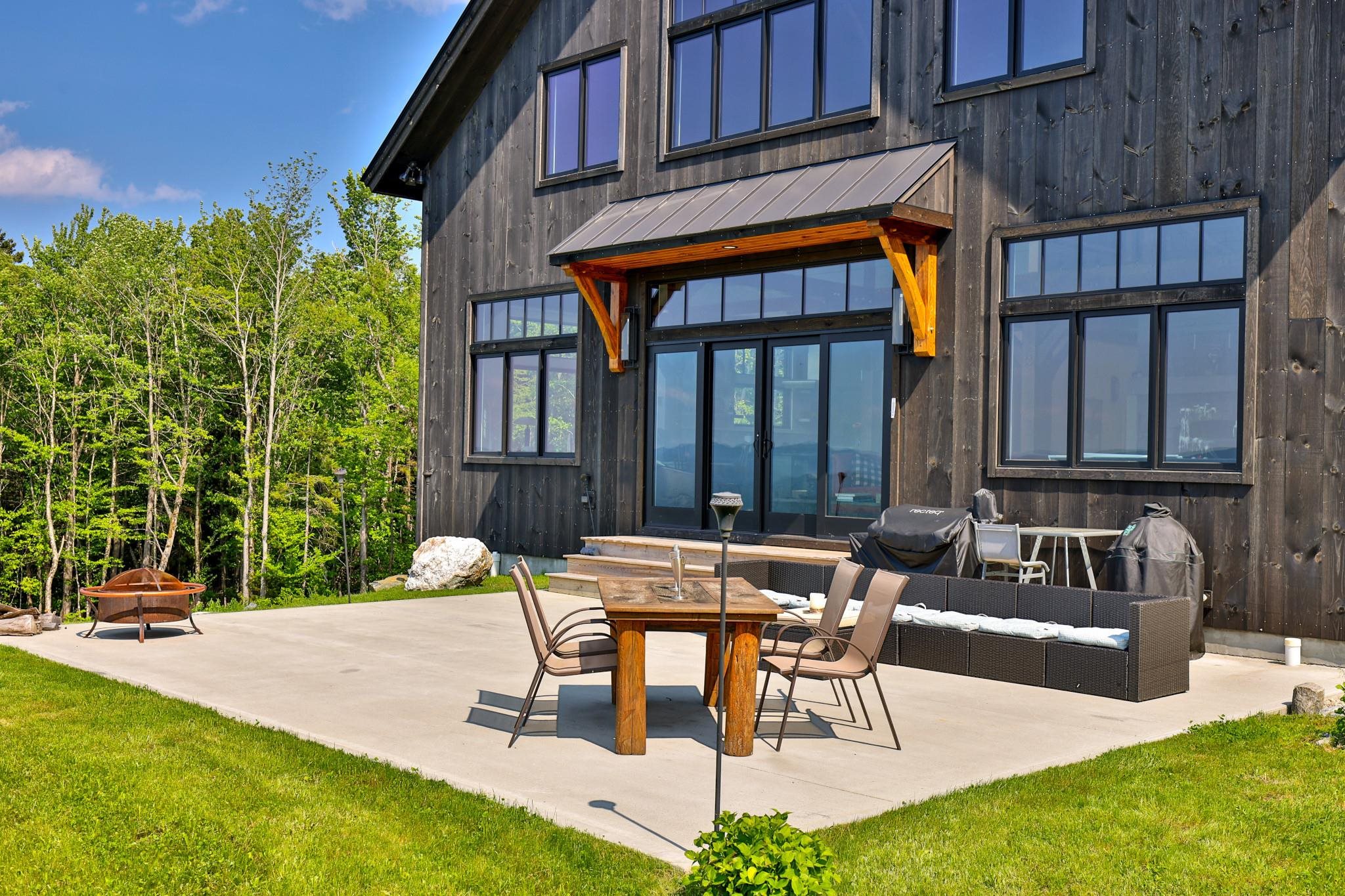 348 Turtle Hill Road Ludlow, VT 05149 - Photo 4 of 55
