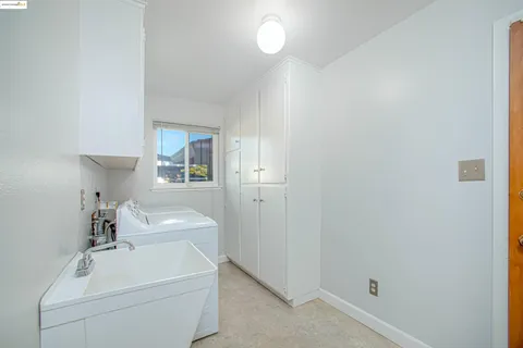 $599,000 | 7036 13th Street, Sacramento, CA 95831