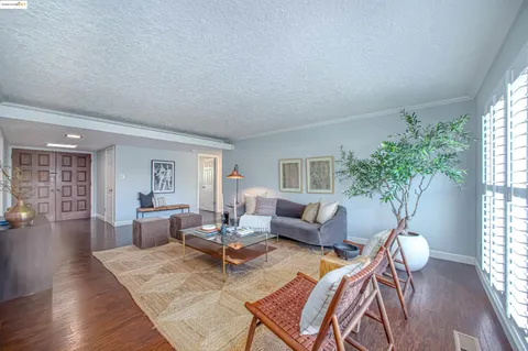 $599,000 | 7036 13th Street, Sacramento, CA 95831