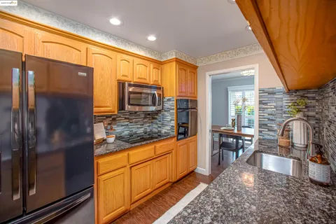 $599,000 | 7036 13th Street, Sacramento, CA 95831