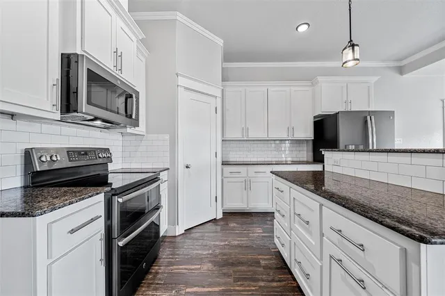 $650,000 | 2662 Snow Road, Kempner, TX 76539