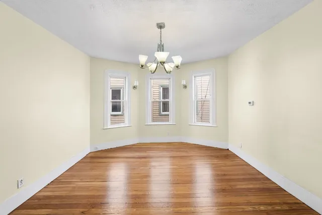 $3,200 | 427 Ferry Street, Unit 2, Everett, MA 02149