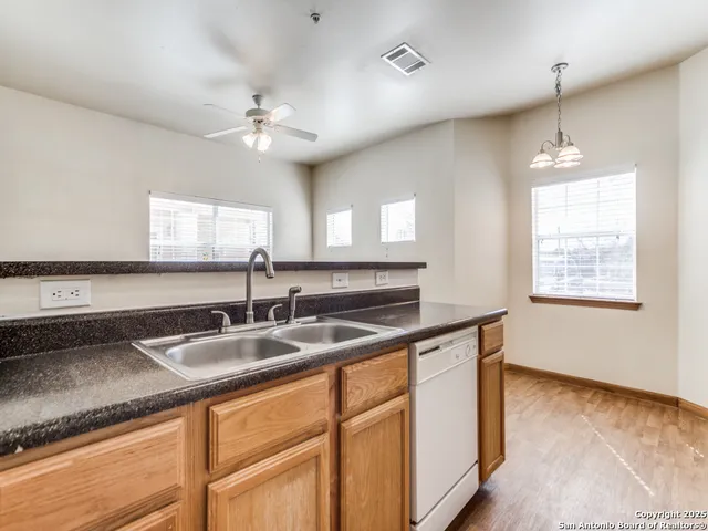 $1,725 | 1000 Diamond Road, Unit 3003, Boerne, TX 78006