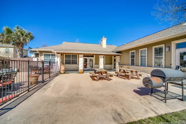 $1,725 | 1000 Diamond Road, Unit 3003, Boerne, TX 78006