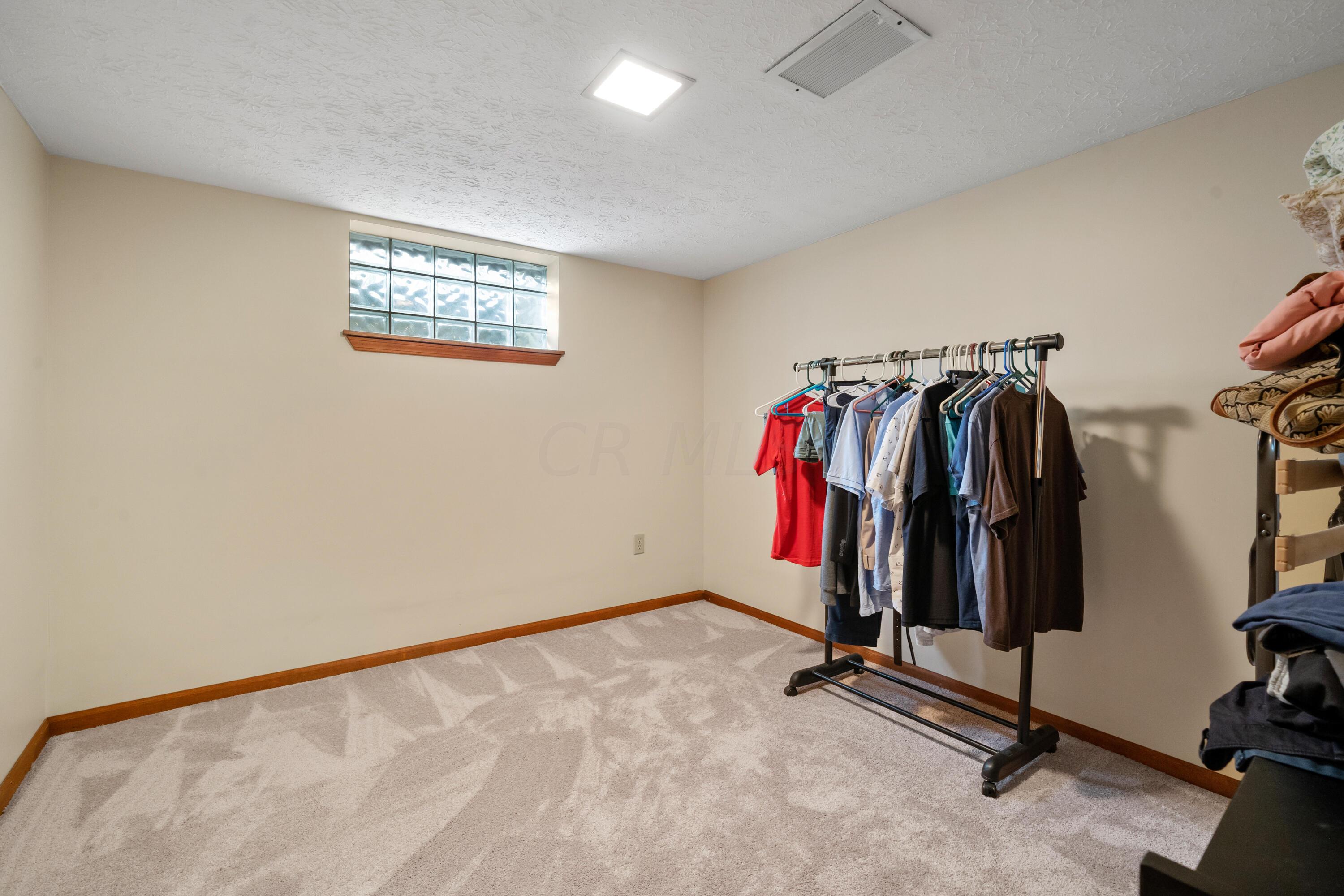 275 North Stanwood Road Bexley, OH 43209 - Photo 20 of 45 DSC00076