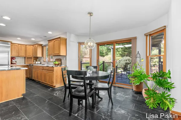 $740,000 | 2197 Knollpoint Drive Northeast, Ada, MI 49301