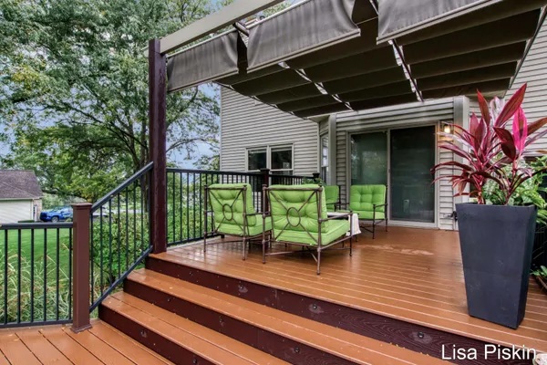 $740,000 | 2197 Knollpoint Drive Northeast, Ada, MI 49301