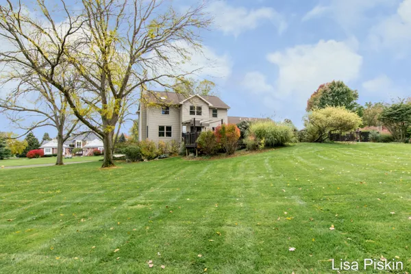 $740,000 | 2197 Knollpoint Drive Northeast, Ada, MI 49301