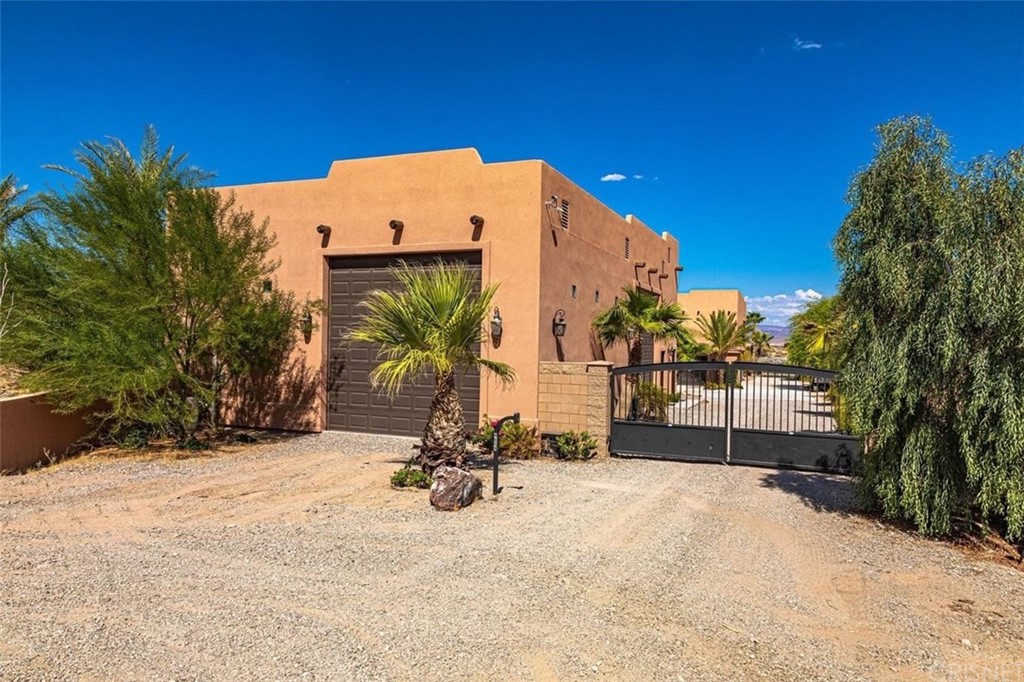 4654 My Place Road Needles, CA 92363 - Photo 47 of 75 a view of a house with a snow in a yard