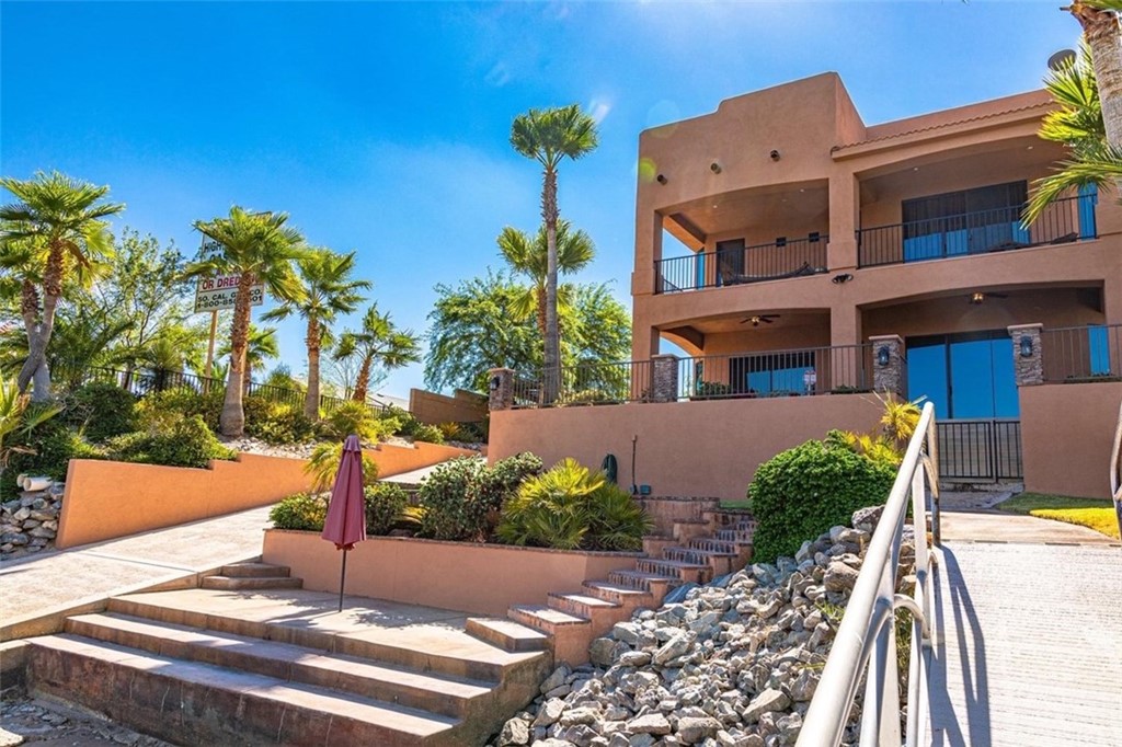 4654 My Place Road Needles, CA 92363 - Photo 5 of 75 Front view on Private Dock side