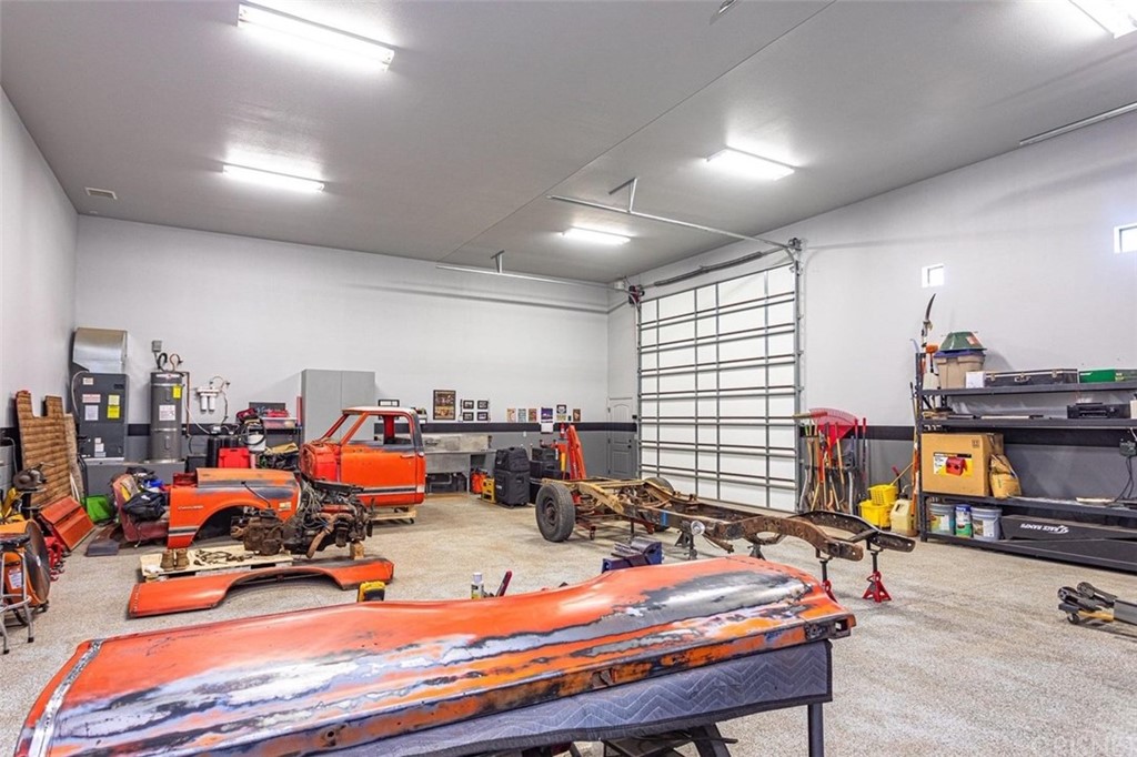 4654 My Place Road Needles, CA 92363 - Photo 61 of 75 Large Garage