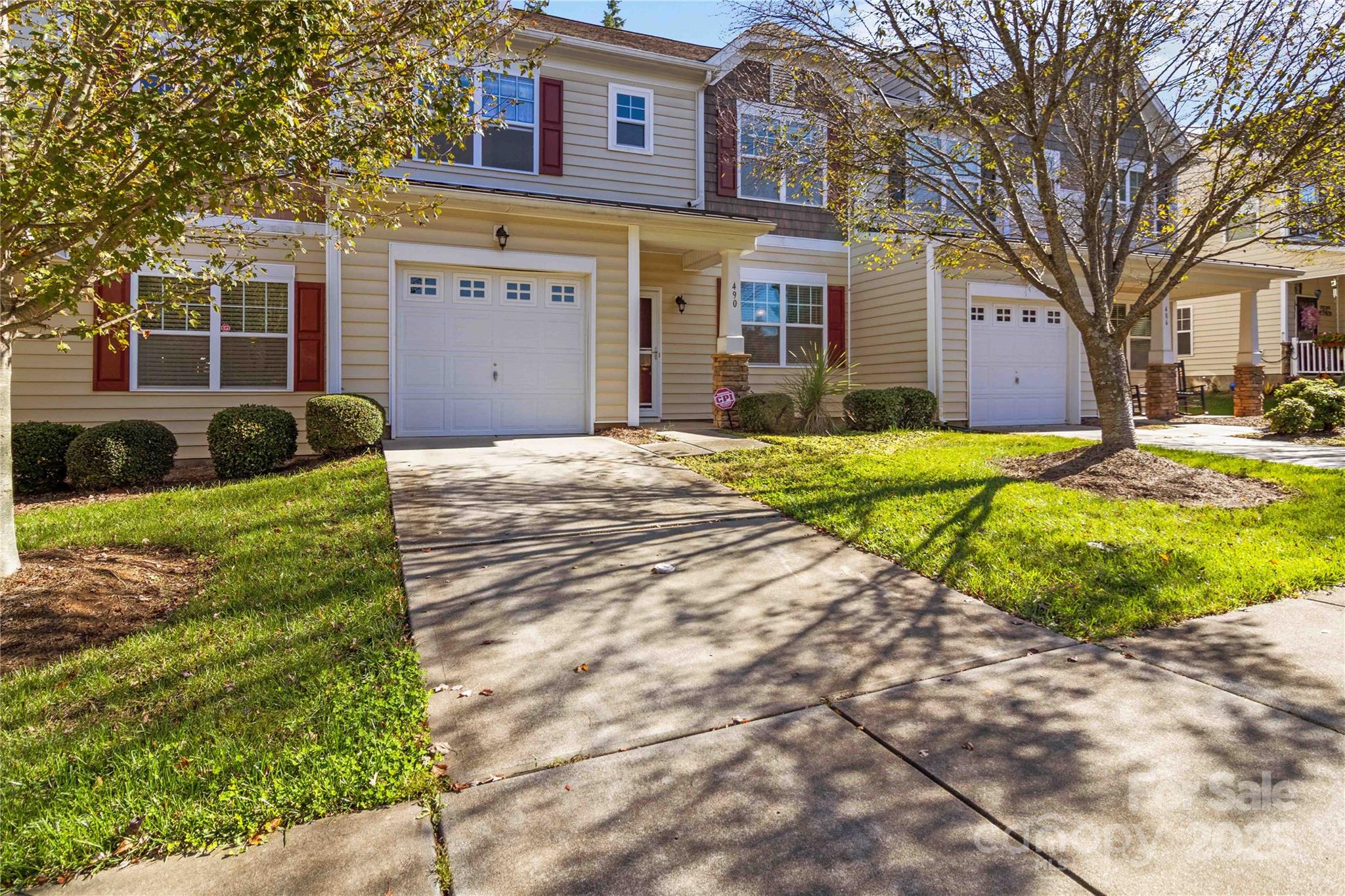 490 Clouds Way Rock Hill, SC 29732 - Photo 4 of 29 a front view of a building with garden