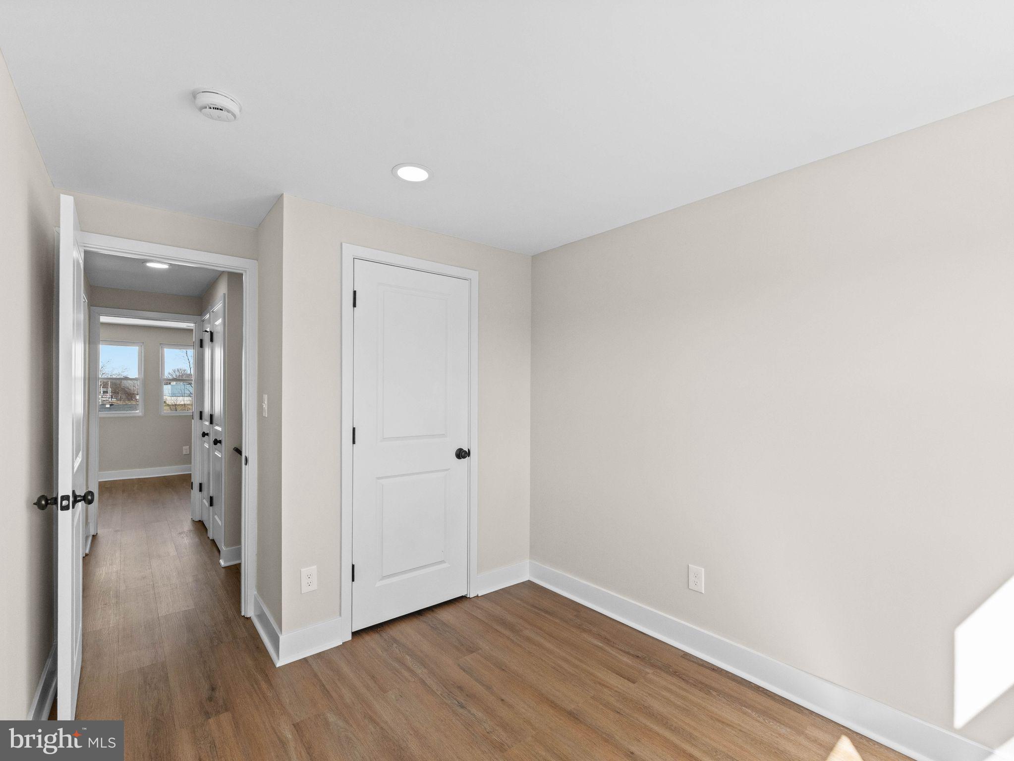 12217 Sweet Briar Road Philadelphia, PA 19154 - Photo 13 of 29 Gallery Image 13