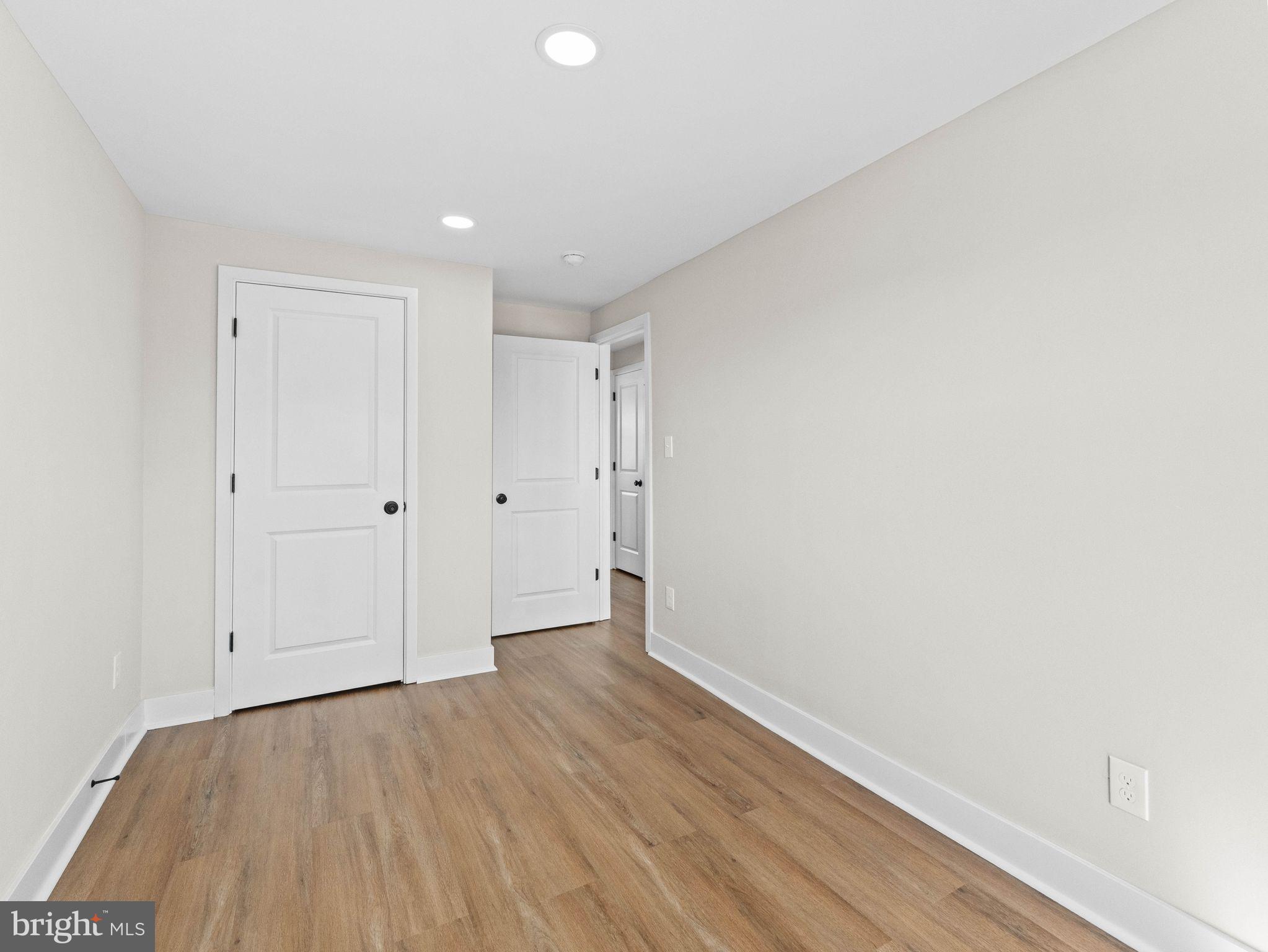 12217 Sweet Briar Road Philadelphia, PA 19154 - Photo 15 of 29 Gallery Image 15