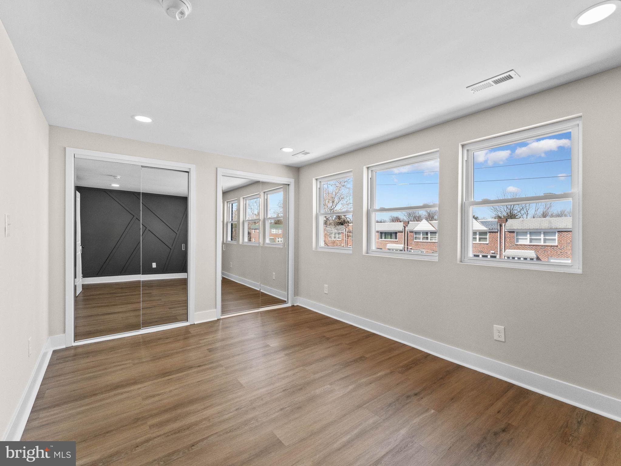 12217 Sweet Briar Road Philadelphia, PA 19154 - Photo 16 of 29 Gallery Image 16