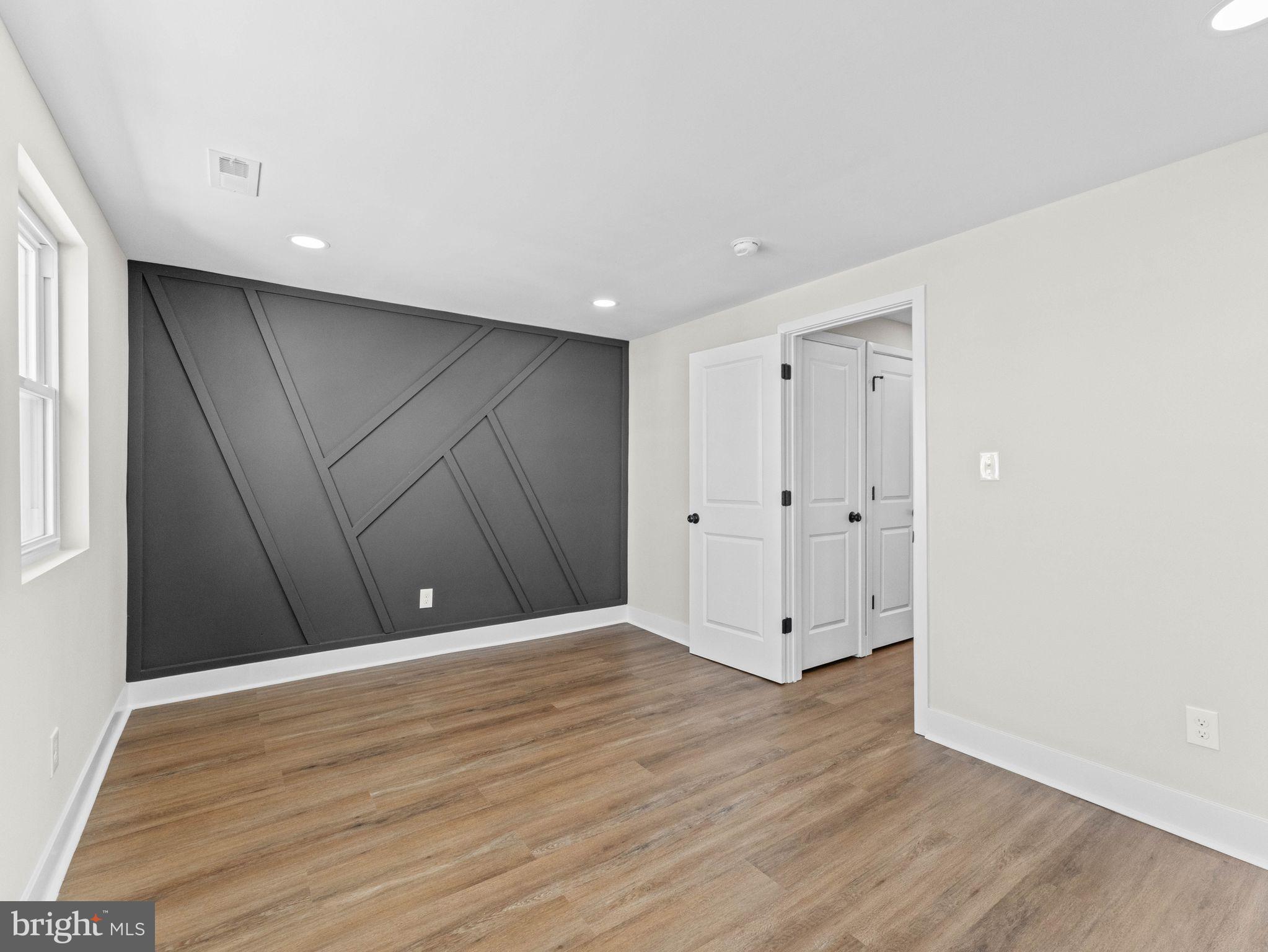 12217 Sweet Briar Road Philadelphia, PA 19154 - Photo 17 of 29 Gallery Image 17