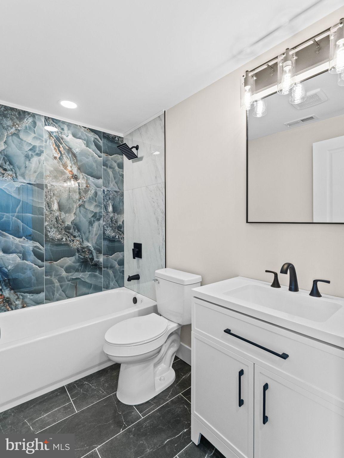 12217 Sweet Briar Road Philadelphia, PA 19154 - Photo 19 of 29 Gallery Image 19