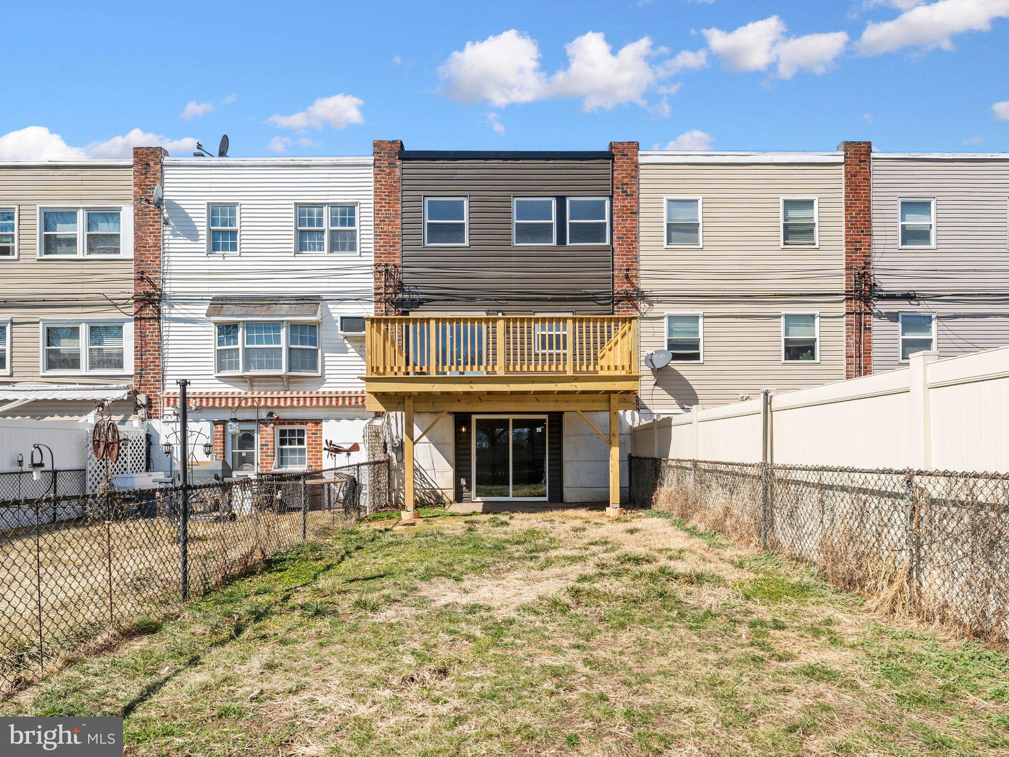 12217 Sweet Briar Road Philadelphia, PA 19154 - Photo 28 of 29 Gallery Image 28
