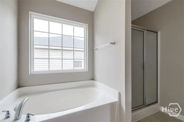 $2,300 | 62 Peregrine Circle, Richmond Hill, GA 31324