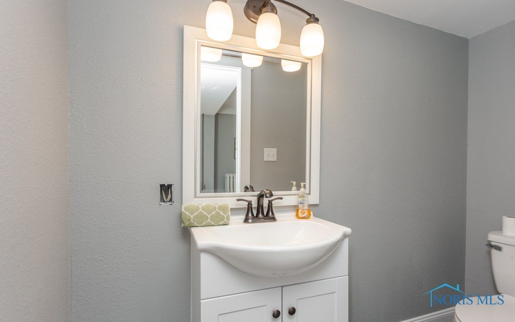 5446 Douglas Road Toledo, OH 43613 - Photo 16 of 36 Gallery Image 16
