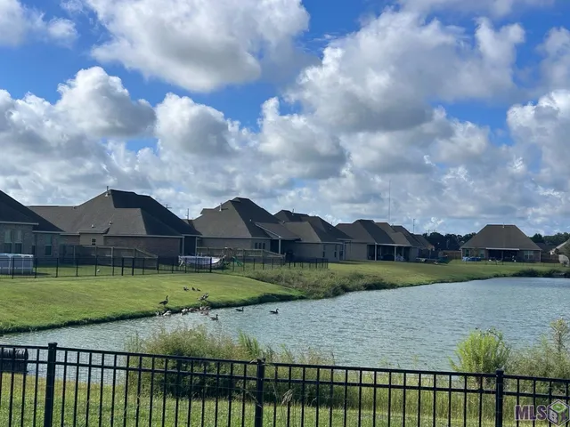 $260,000 | 3675 Union Drive, Addis, LA 70710