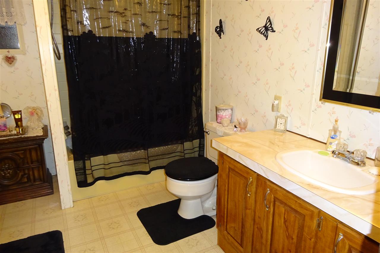 705 East 4th Street, Unit 10 Rochester, IN 46975 - Photo 11 of 12