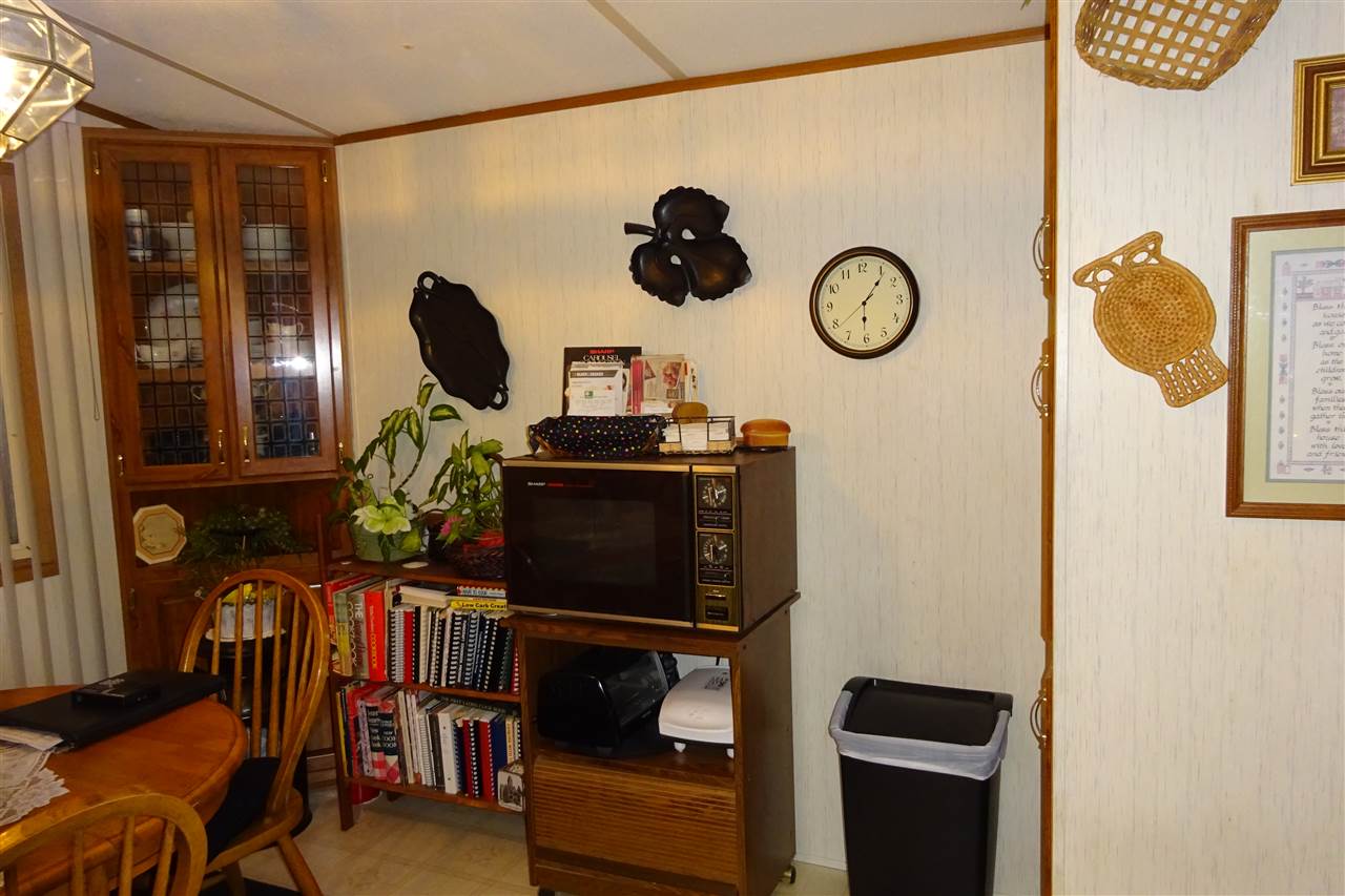 705 East 4th Street, Unit 10 Rochester, IN 46975 - Photo 5 of 12